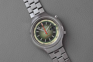 Seiko 5 Sport 7015-8000 Speed Timer Fly Back -